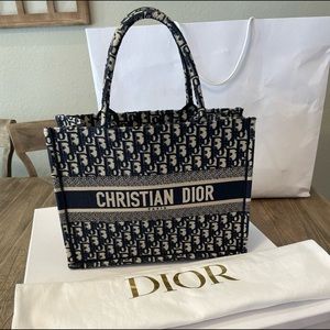 Dior Paris Medium Book Tote (Blue Dior Oblique Embroidery) (36 x 27.5 x 16.5 cm)